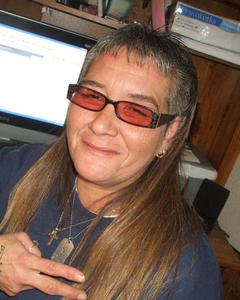 Woman, 61. PEACER805