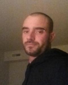 Man, 44. adammjo