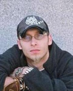 Man, 42. mikiell