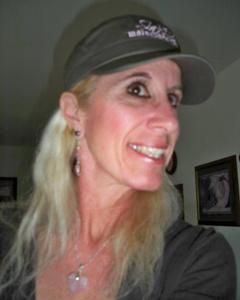 Woman, 65. tee3867