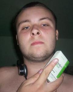 Man, 33. whitesingleman