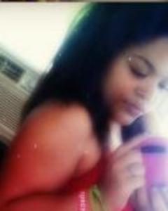 Woman, 30. Dessy3637
