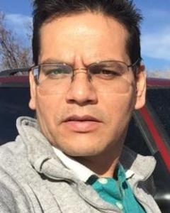 Man, 53. Rojo8455
