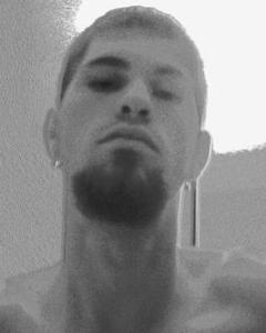 Man, 37. Adorn05