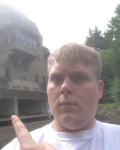 Man, 31. Modgeface