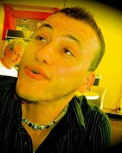 Man, 48. kenkany