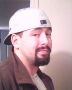 Man, 40. CuzzoPowder
