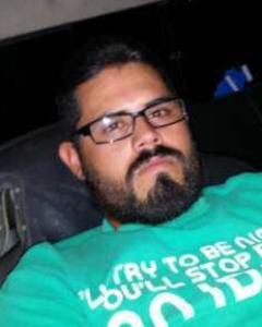 Man, 40. elmota13