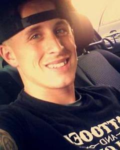 Man, 33. danny_boy0880