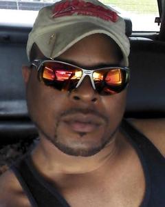 Man, 36. Deyone