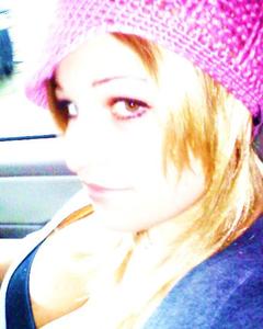 Woman, 41. Chrissy32284