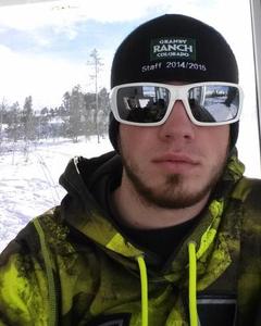 Man, 29. Green8343