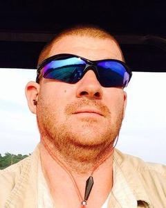 Man, 44. Edclifton