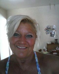 Woman, 67. deb2200
