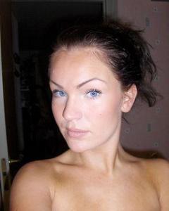 Woman, 43. CLERen8836