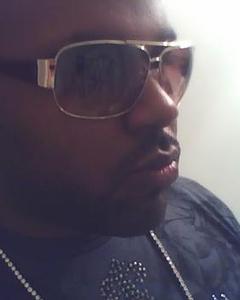 Man, 44. Forty6andDeuX