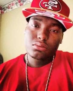Man, 32. dtrillB