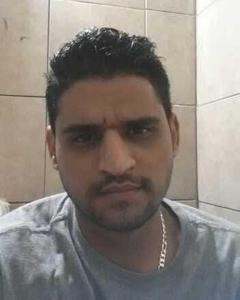 Man, 34. saifi7868674