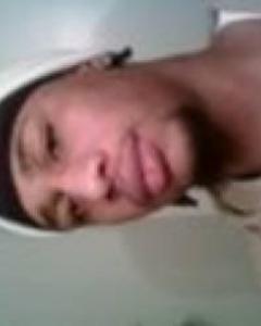 Man, 37. PO233100