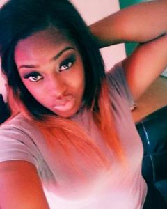 Woman, 35. Ms_Hollywood