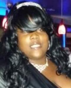 Woman, 37. Ashley10384846