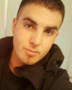 Man, 39. DREW026