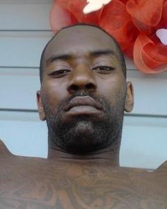 Man, 40. tat22342