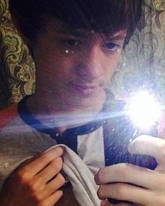Man, 32. Logan_val98