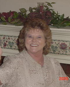 Woman, 72. LADY6304