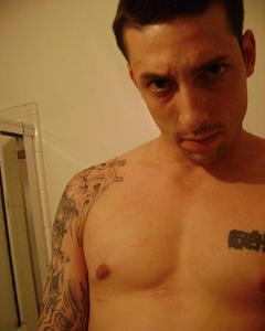 Man, 48. jzizil