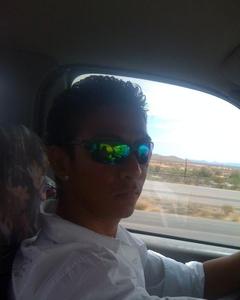 Man, 40. Maxi12347542