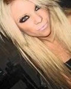 Woman, 38. SashaGibbsfrow