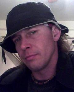 Man, 50. Bearanimal