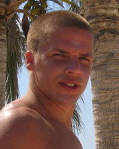 Man, 43. Ihoops