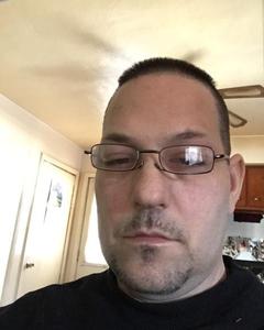 Man, 57. Looselouie