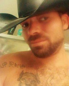 Man, 43. cowboy813383