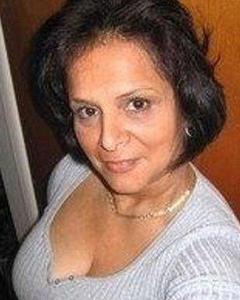 Woman, 60. Latinflavo7144
