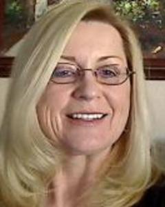 Woman, 65. looking5642