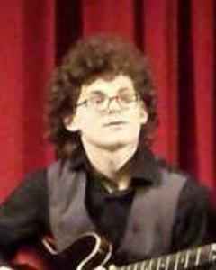 Man, 29. Guitarist1
