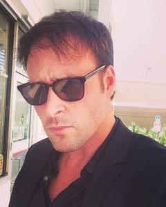 Man, 49. ecsipion