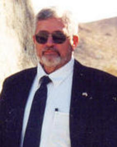 Man, 83. stilllookingsr