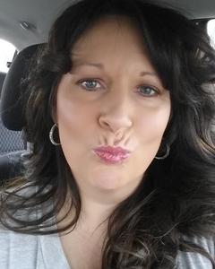 Woman, 52. Clararuth