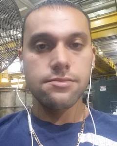 Man, 37. Tlo3057