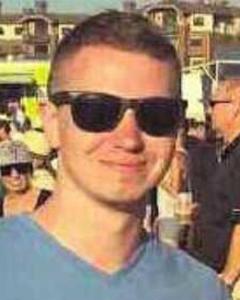 Man, 34. Corjones