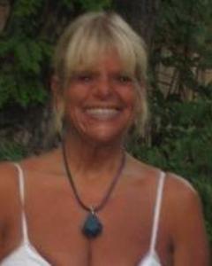 Woman, 65. tam8206