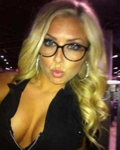 Woman, 32. MoniqueClarke8