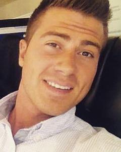 Man, 33. Cmac23