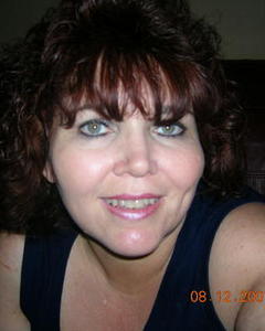 Woman, 66. EmeraldEyes033