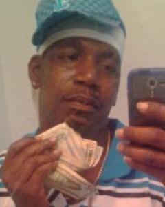 Man, 47. slimthuga
