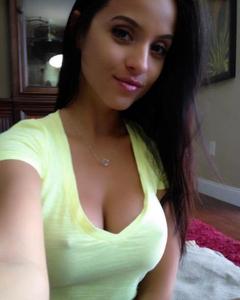 Woman, 40. Roselinda58011